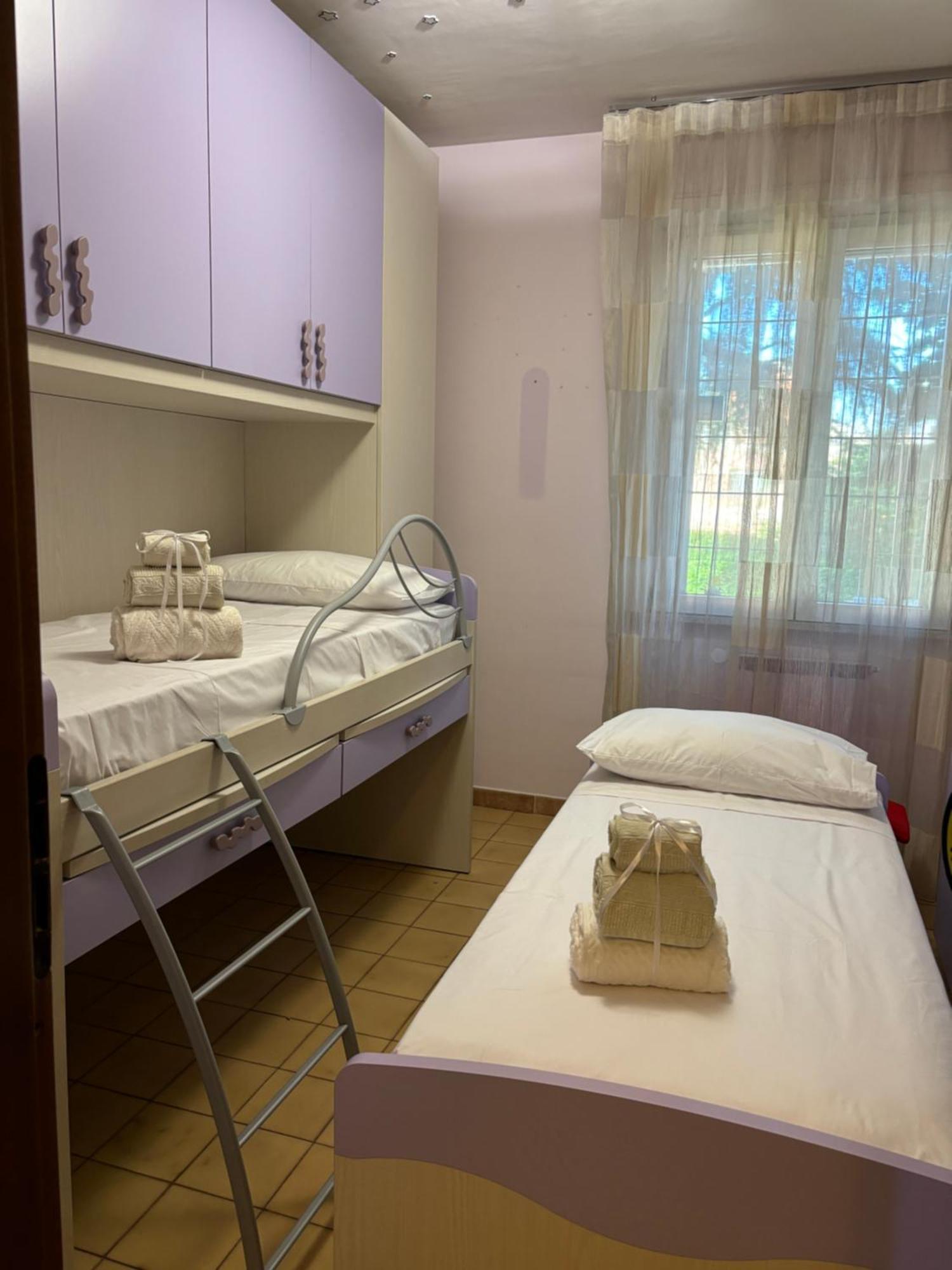 Grelly'S House - Holiday In Rome - 50 Meters From The Metro Bagian luar foto